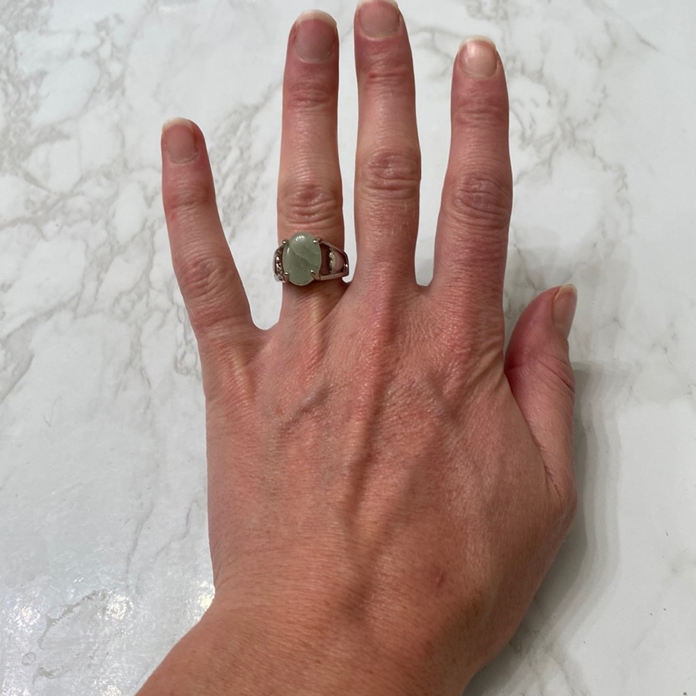 Jade Ring with Heart Detailing